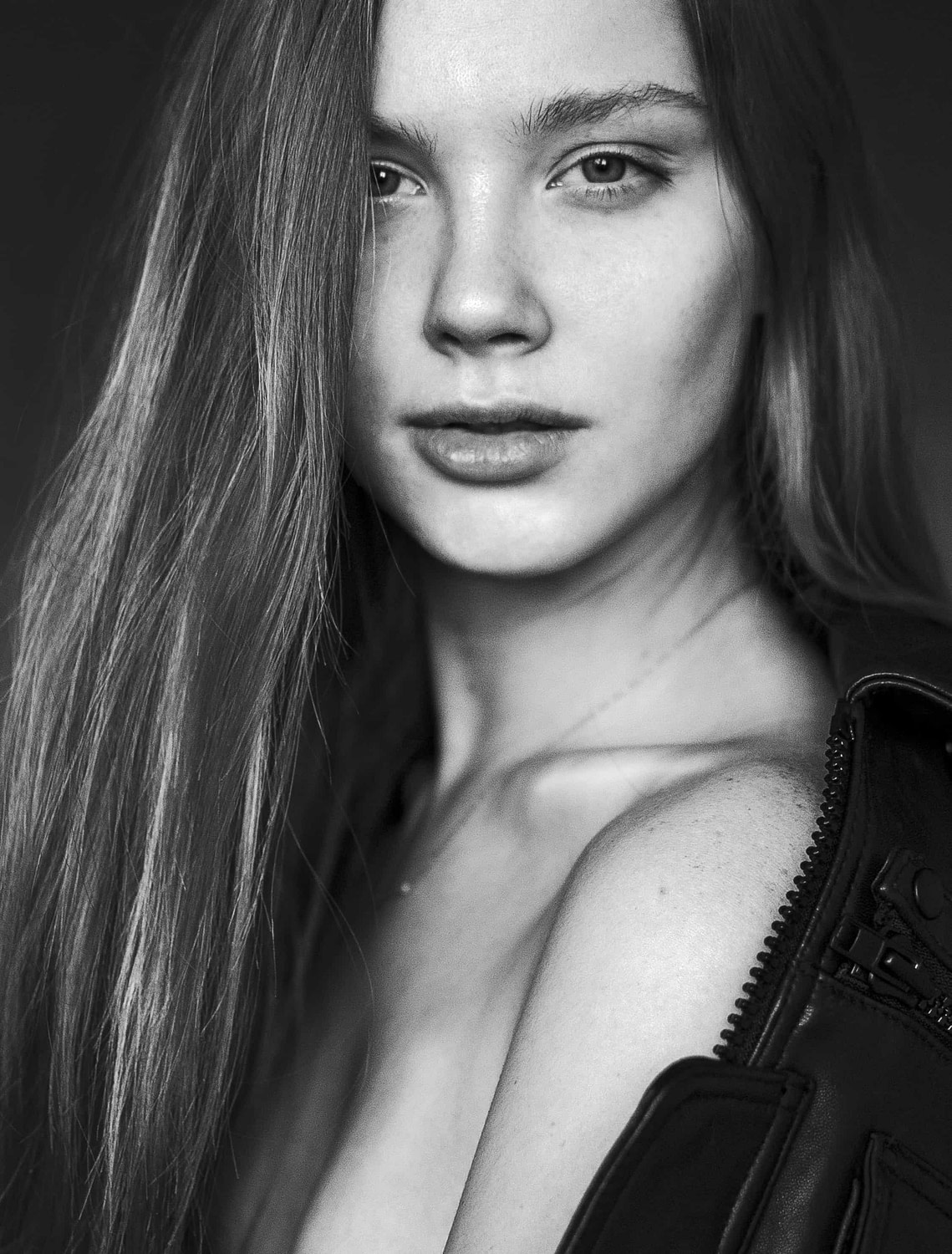 April Alexander | London Based Portrait Photographer